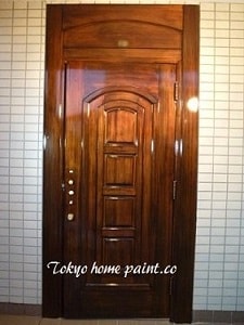 大田区木製玄関ドア塗装仕上げ