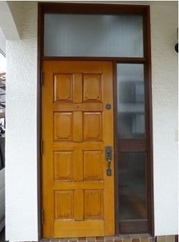 ヤマハ玄関ドア塗装、西東京市2、工事前