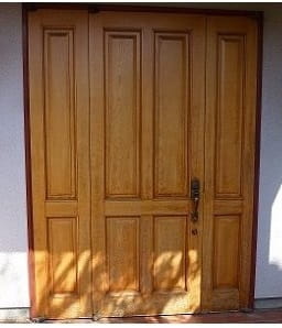 木製玄関ドア再塗装、板橋区、工事前