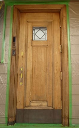 ヤマハ玄関ドアの再塗装.32.7