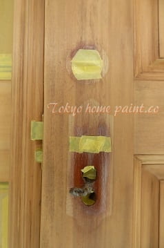 ヤマハ玄関ドア再塗装、横浜市15