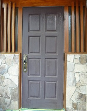 西東京市ひばりが丘のペンキ塗りされたヤマハ製玄関ドア