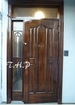 世田谷区木製玄関ドア塗装完成