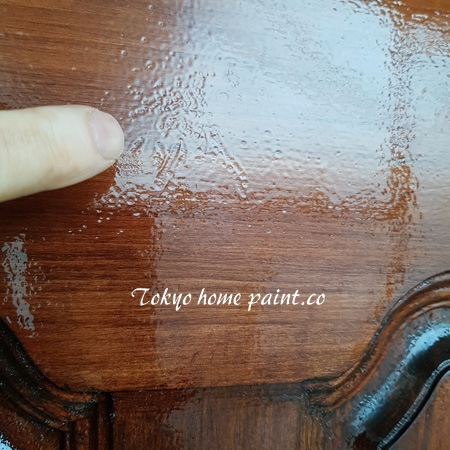 塗料葉木部に浸透しなくなろ、剥がれる危険性が大