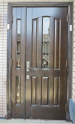 横浜市玄関ドア塗装1